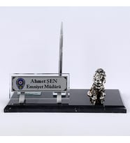 ASLAN TEMALI GÜMÜŞ VE ALTIN BİBLO VİP SET MASA İSİMLİK HEDİYELİK OFİS MASA İSİMİLĞİ (Gold)