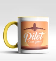 Kişiye Özel Kaptan Pilot Tasarımlı Siyah Kupa (Beyaz-Sarı)