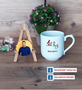Patolog Kupa Bardak Beyaz ve Fotoğraflı Ahşap Anahtarlık Hediye (Model 5)