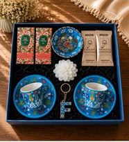 El Yapımı Çini Fincan & Çini Kase & Epoksi Harf Anahtarlık & Lotus Mum  & Kahve & Mendil & Hediye Seti (Mavi)