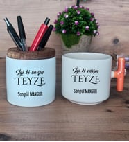 İyi Ki Varsın Teyze Hediye Sepeti Kupa Bardak T Kulplu, Kalemlik Hediyeleri Teyzeye Doğum Günü Hediyesi (Model 7)