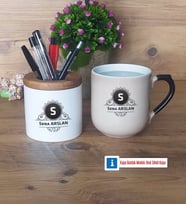 Baş Harf ve İsim Soyisim Kalemlik, Kupa Bardak T Kişiye Özel Hediye (Model 2)