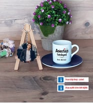 Anestezi Teknisyeni Türk Kahvesi Fincanı Ahşap Altlıklı ve Fotoğraflı Ahşap Anahtarlık Hediye (Model 4)