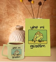BK Gift Esprili Tasarım Serisi Sarı Sert Kapaklı Defter ve Middle Kupa Seti, Arkadaşa Hediye, Yeni İş Hediyesi, Doğum Günü Hediyesi (Model 6)