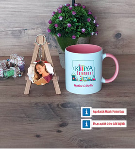 Kimya Öğretmeni Kupa Bardak Beyaz ve Fotoğraflı Ahşap Anahtarlık Hediye Öğretmenler Günü Hediyesi (Model 6)