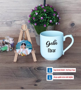 Gelin Kupa Bardak Beyaz ve Fotoğraflı Ahşap Anahtarlık Hediye (Model 5)