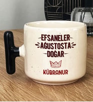 Kişiye Özel Efsaneler Ağustosta Doğar Hediye T Kupa Bardak Doğum Günü Hediyesi (Siyah)