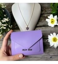 İsme Kişiye Özel Kadın Cüzdan Yumuşak Derili Kartlık Çanta Aksesuar Hediye Anneye Sevgiliye Kendine (Lotus Çiçeği Kolye Hediyeli ) (Lila)