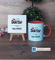 Doktor Dekoratif Taş, Kupa Bardak Kırmızı Hediye Tıp Bayramı Hediyesi Doktora Hediye (Model 12)