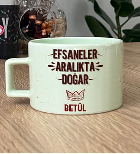 Kişiye Özel Efsaneler Aralıkta Doğar Hediye Pastel Fincan Doğum Günü Hediyesi (Yeşil)