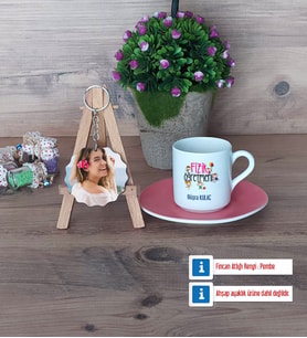 Fizik Öğretmeni Türk Kahvesi Fincanı Ahşap Altlıklı ve Fotoğraflı Ahşap Anahtarlık Hediye (Model 6)