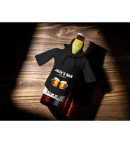 BK Gift Kişiye Özel Mini Siyah İçki Şişesi Tişörtü , Ev Bar Dekoru, Viski, Şarap, Votka, Rakı Şişesi Tişörtü, Ev Barı (Model 5)