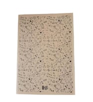 40 Yaprak Çizgili Defter Plastik Kapak A-4 1 Adet PP Kapak Büyük Boy Kareli Defter 40 Sayfa A4 Desenli Kapak (Krem)