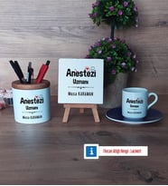 Anestezi Uzmanı Hediye Seti Dekoratif Taş, Kalemlik, Ahşap Altlıklı Türk Kahvesi Fincanı Hediye (Model 4)