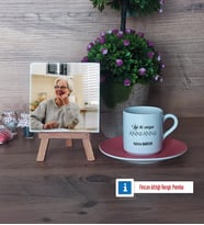 Anneanneye Hediye Fotoğraflı Dekoratif Taş, Ahşap Altlıklı Türk Kahvesi Fincanı Hediye (Model 6)