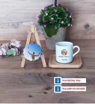 Voleybol Antrenörü Türk Kahvesi Fincanı Ahşap Altlıklı ve Fotoğraflı Ahşap Anahtarlık Hediye (Model 1)