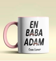 Kişiye Özel En Baba Adam Tasarımlı Siyah Kupa Bardak (Pembe)