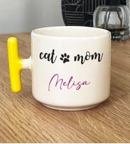 Kişiye Özel Cat Mom Hediye T Kupa Bardak Kedi Annesi -2- (Sarı)