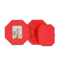 Instax Fuji Mini 7-8-9-11-12-25-70-90 Fotoğraf Çerçevesi, 3 boyutlu, gizli bölmeli, mıknatıs magnet özellikli. (Kırmızı)