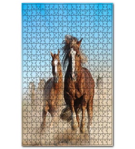 Cakapuzzle Tozlu Zeminde Koşan Kahve Rengi Atlar Görsel Puzzle Yapboz MDF(Ahşap) (255 Parça)