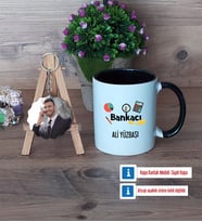 Bankacı Kupa Bardak Beyaz ve Fotoğraflı Ahşap Anahtarlık Hediye (Model 11)