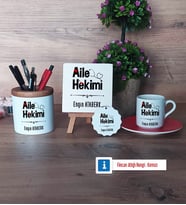 Aile Hekimi Hediye Seti Dekoratif Taş, Kalemlik, Ahşap Altlıklı Türk Kahvesi Fincanı, Ahşap Anahtarlık Hediye (Model 3)