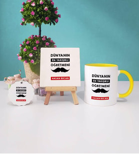 Dünyanın En Yakışıklı Öğretmeni Kupa Bardak Lacivert Dekoratif Taş Baskı Anahtarlık (Model 4)