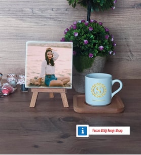 Gold Baş Harf Fotoğraflı Dekoratif Taş, Ahşap Altlıklı Türk Kahvesi Fincanı Hediye (Model 1)