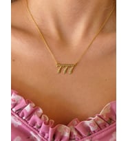 Zirkon Taşlı 777 Kolye  925 Ayar Gümüş (Gold)