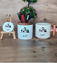 Sevimli Panda Hediye Sepeti Kupa Bardak T Kulplu, Kalemlik ve Anahtarlık Arkadaşa Doğum Günü Hediyesi (Model 7)