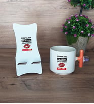 Dünyanın En Güzel Öğretmeni Hediye Sepeti Kupa Bardak T Kulplu ve Ahşap Telefon Standı Öğretmenler Günü Hediyesi (Model 7)