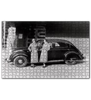 Cakapuzzle Volvo PV36 Carioca Modeli İle Kadınlar Poz Verirken  Puzzle Yapboz MDF (Ahşap) (500 Parça)