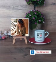 Teyzeye Hediye Fotoğraflı Dekoratif Taş, Ahşap Altlıklı Türk Kahvesi Fincanı Hediye (Model 3)