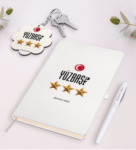 BK Gift Kişiye Özel Yüzbaşı Siyah Defter Kalem Ve Anahtarlık Hediye Seti (Model 2)