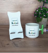 Laborant Hediye Sepeti Kupa Bardak T Kulplu ve Ahşap Telefon Standı Tıp Bayramı Hediyesi (Model 8)