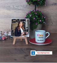 Biyoloji Mühendisi Fotoğraflı Dekoratif Taş, Ahşap Altlıklı Türk Kahvesi Fincanı Hediye (Model 3)