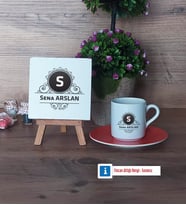 Baş Harf ve İsim Soyisim Dekoratif Taş, Türk Kahvesi Fincanı Kırmızı İsme Özel Hediye (Model 6)