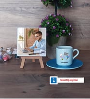 Web Tasarım Uzmanı Fotoğraflı Dekoratif Taş, Ahşap Altlıklı Türk Kahvesi Fincanı Hediye (Model 5)