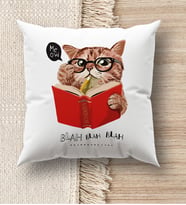 BK Gift Kedi Tasarımlı Beyaz Kırlent Yastık, Ev Hediyesi, Ev Dekorasyonu, Dekoratif Hediye (Model 5)