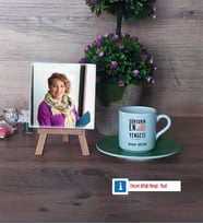 Yengeye Hediye Fotoğraflı Dekoratif Taş, Ahşap Altlıklı Türk Kahvesi Fincanı Hediye (Model 9)