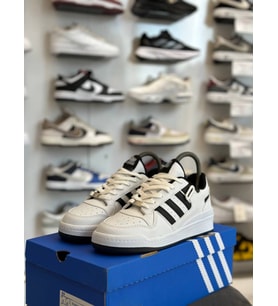Premium Beyaz Sneaker - Klasik Tasarım Günlük Spor Ayakkabı (Siyah - Beyaz)