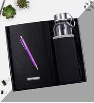 Kişiye Özel Gümüş Renk Detaylı Tükenmez Kalem & Siyah Defter & Siyah Özel Kılıflı 500Ml Su Matarası Hediye Seti (Model 8)