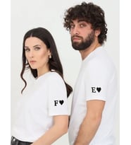 Size Özel Sevgili Kombin Kolda kalp ve Harf  (TEK TSHİRT FİYATIDIR. LÜTFEN SEPETE AYRI AYRI EKLEYİNİZ) (Beyaz)