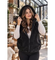 Yumuşacık ve Trend: Peluş Yelek (Siyah)