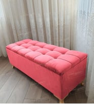 Çizgi Kapitoneli Sandıklı Puf 90 cm Gold Ayak (Pembe)