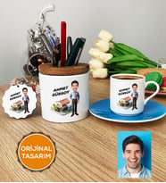 Kişiye Özel Karikatürlü Emlakçı Hediye Seti Türk Kahvesi Fincanı, Kalemlik, Anahtarlık Emlakçı Hediyeleri (Mavi)