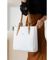 Just Polo Kadın Yeni Sezon Büyük Boy 3 Bölmeli El ve Omuz Çantası TR7064 (Beyaz-Camel)