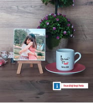 Harika Anne Fotoğraflı Dekoratif Taş, Ahşap Altlıklı Türk Kahvesi Fincanı Hediye (Model 6)