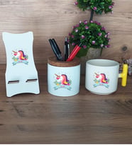 Kişiye Özel Unicorn Hediye Sepeti Kupa Bardak T Kulplu, Kalemlik ve Ahşap Telefon Standı Arkadaşa Sevgiliye Hediye  (Model 5)