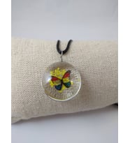 YAŞAYAN CANLI KOLYE/KELEBEK DESENLİ KURUTULMUŞ GELİN ÇİÇEĞİ (Sarı)